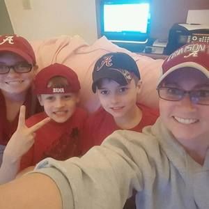 Meet your Posher, Lynn